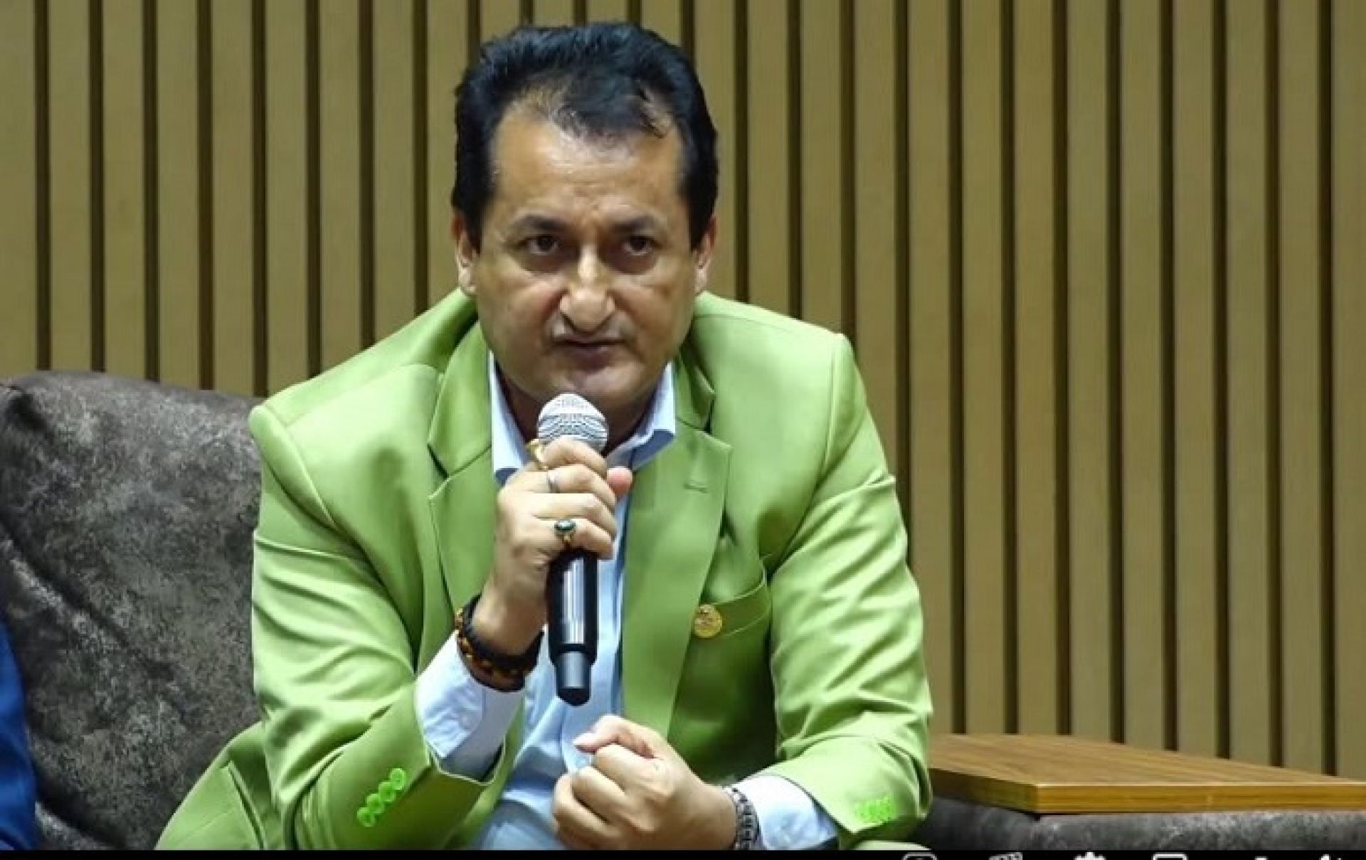 अव्यवस्थित पूर्वाधारले सार्वजनिक यातायात र ट्राफिक व्यवस्थापनमा चुनौती भयो : अध्यक्ष सिटौला